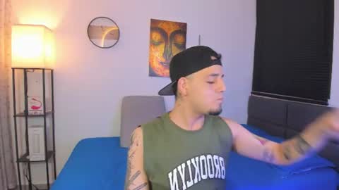 kendel_dimitri online show from July 31, 6:41 am