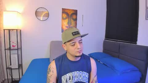 kendel_dimitri online show from August 1, 5:46 am
