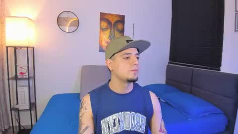 kendel_dimitri online show from August 1, 7:58 am