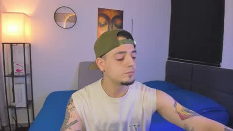 kendel_dimitri online show from August 4, 3:36 am
