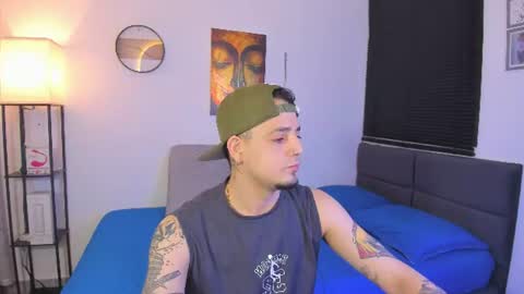kendel_dimitri online show from August 5, 5:38 am
