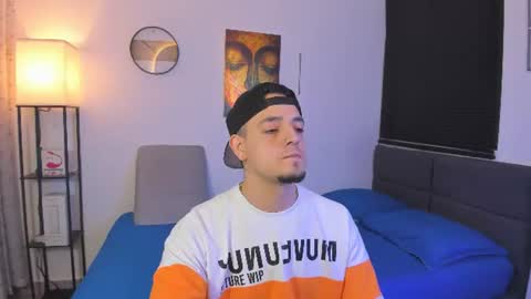 kendel_dimitri online show from August 6, 5:06 am