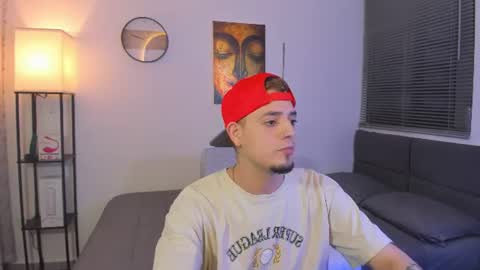 kendel_dimitri online show from August 10, 5:09 am