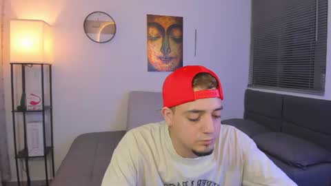 kendel_dimitri online show from August 10, 9:00 am