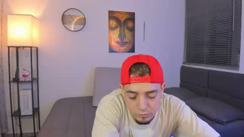 kendel_dimitri online show from August 10, 10:05 am