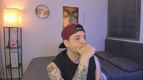 kendel_dimitri online show from August 11, 3:41 am