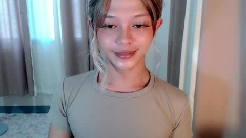 kendra_lunaxx online show from August 13, 1:08 am