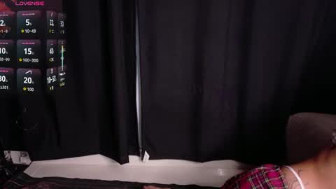 kendra_moretti2 online show from July 26, 1:43 am