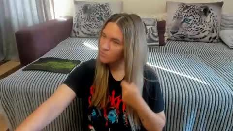 Kendra online show from July 30, 2:08 am
