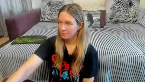 Kendra online show from August 1, 12:27 am