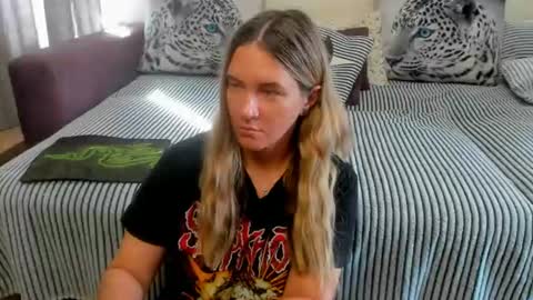 Kendra online show from August 5, 2:53 am