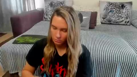 Kendra online show from August 9, 2:12 am