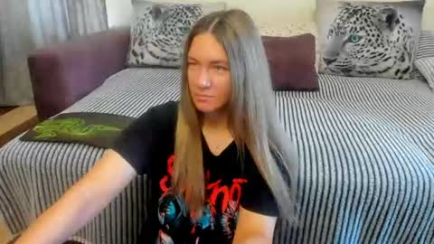 Kendra online show from August 15, 12:58 am
