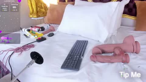 Kendral  online show from August 16, 5:22 am