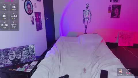 Kenzie online show from July 6, 1:53 am