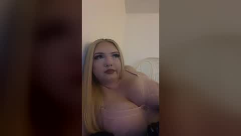 kenzisnow online show from August 15, 3:32 am