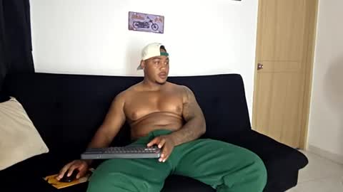 dany wolf002 online show from July 25, 10:03 pm