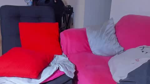 Kerlysmith24 online show from July 25, 5:50 pm