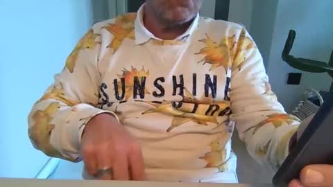 Anton online show from April 5, 4:15 pm