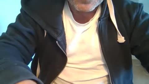 Anton online show from April 6, 5:06 pm
