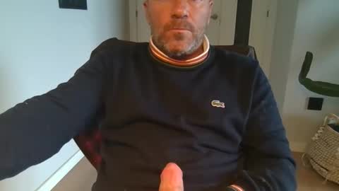 Anton online show from May 12, 5:24 pm