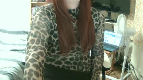 kerrylouise tv online show from July 5, 12:46 am