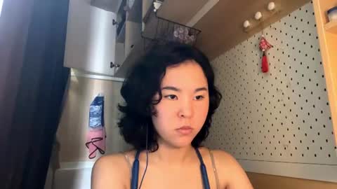 Jenny  online show from June 11, 3:24 am