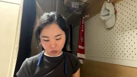 Jenny  online show from June 13, 9:06 am