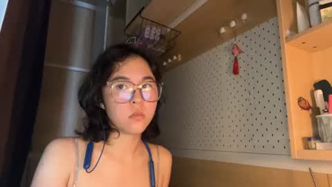 Jenny  online show from June 21, 1:17 am