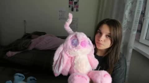 kesh_mne online show from August 11, 4:42 pm