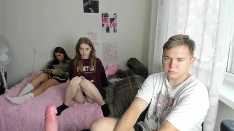 kesh_mne online show from August 14, 12:09 pm