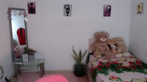 kesha_brooks online show from July 11, 4:13 pm