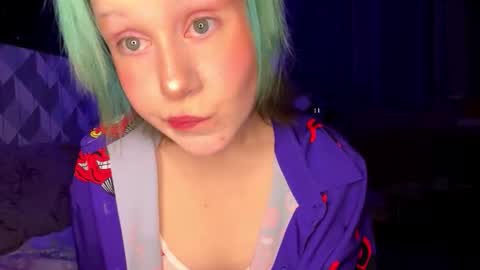Eva online show from February 26, 10:52 pm
