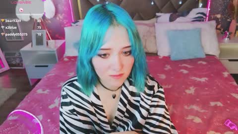 kettiejones online show from April 19, 10:25 am