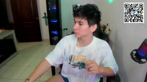 Kevin online show from August 14, 12:36 am