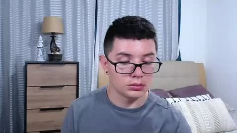 Kevin online show from August 4, 1:46 am
