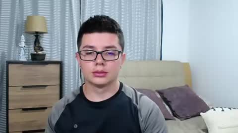 Kevin online show from August 11, 2:24 am