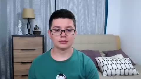 Kevin online show from August 11, 10:01 pm