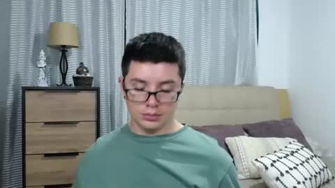 Kevin online show from August 13, 2:03 am