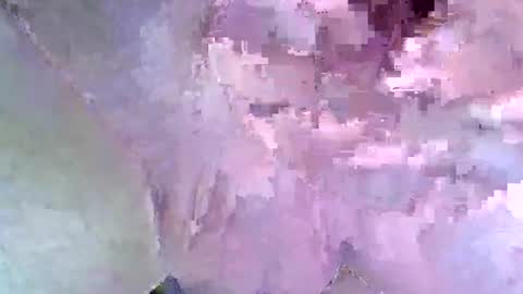 tiny pinky online show from July 4, 1:30 am