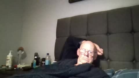 kevlooking4sez online show from July 19, 12:34 am