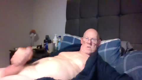 kevlooking4sez online show from July 28, 2:06 am