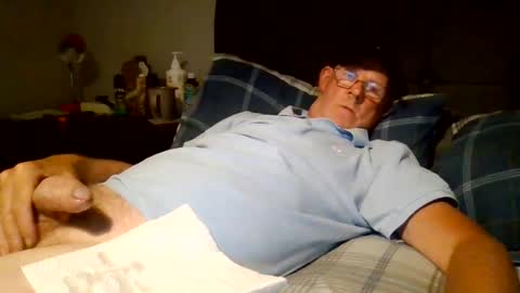 kevlooking4sez online show from August 8, 9:59 pm