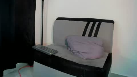 keydamian online show from August 10, 12:56 am
