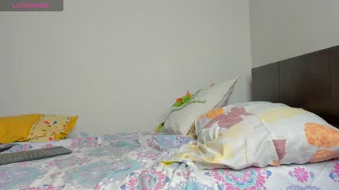 Keila Milf online show from August 14, 3:43 am