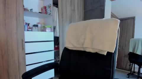 Laura online show from July 2, 10:05 am