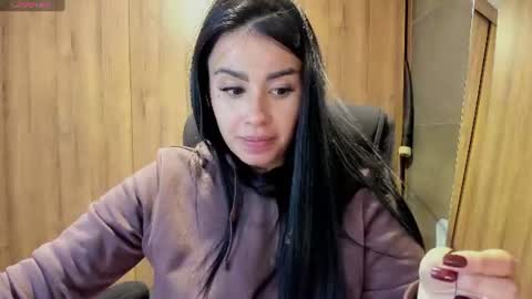 Laura online show from July 30, 1:46 am