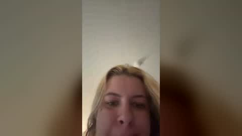 khaleisi_quinn online show from August 8, 7:58 pm