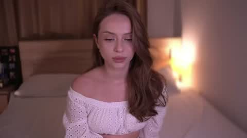 Alisha ntmy online show from August 14, 9:29 pm
