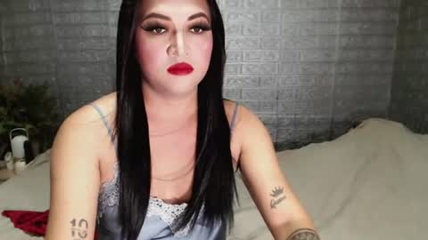 khimtemptress69 online show from July 7, 2:21 pm